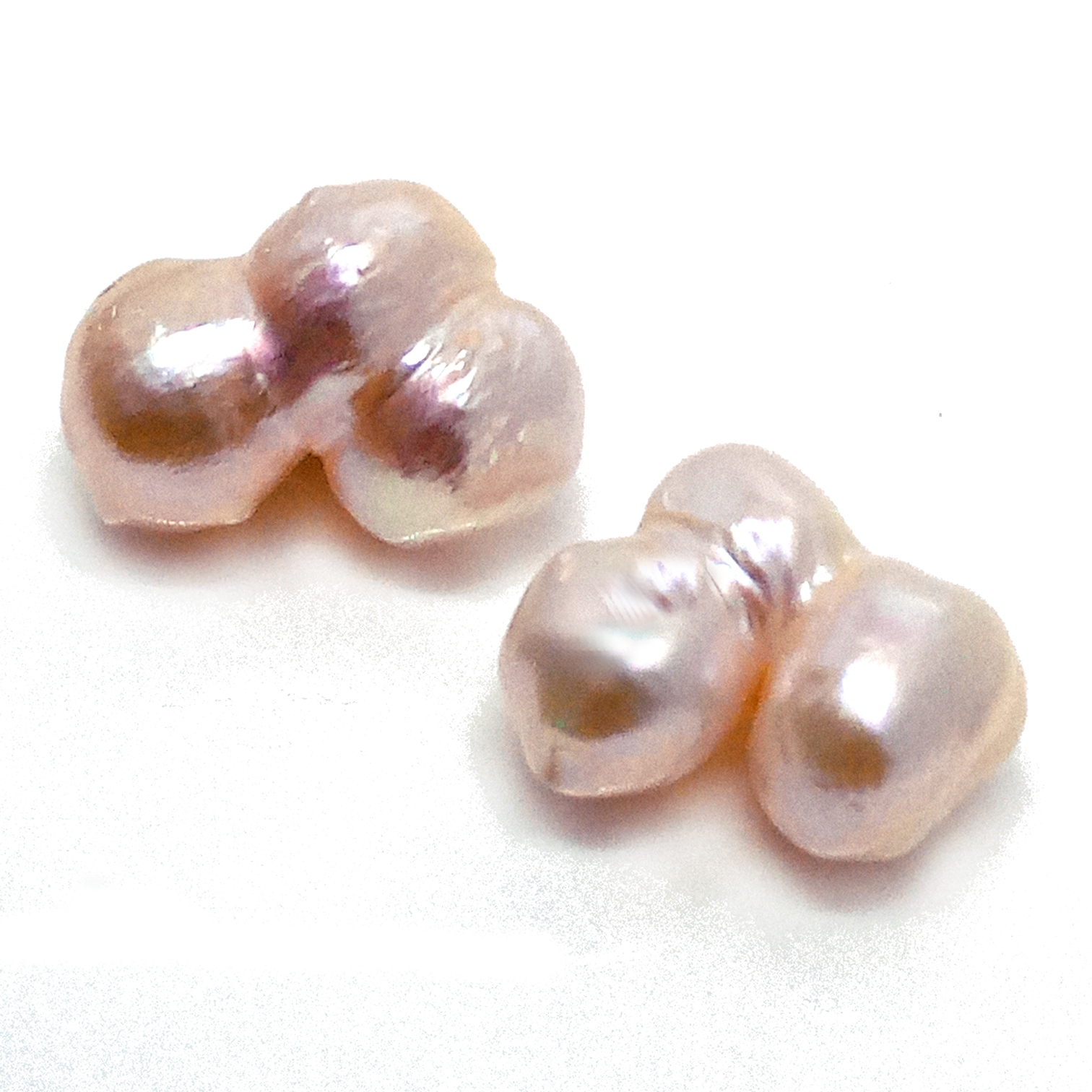 Natural Colours Conjoined Pairs and Single Pearls